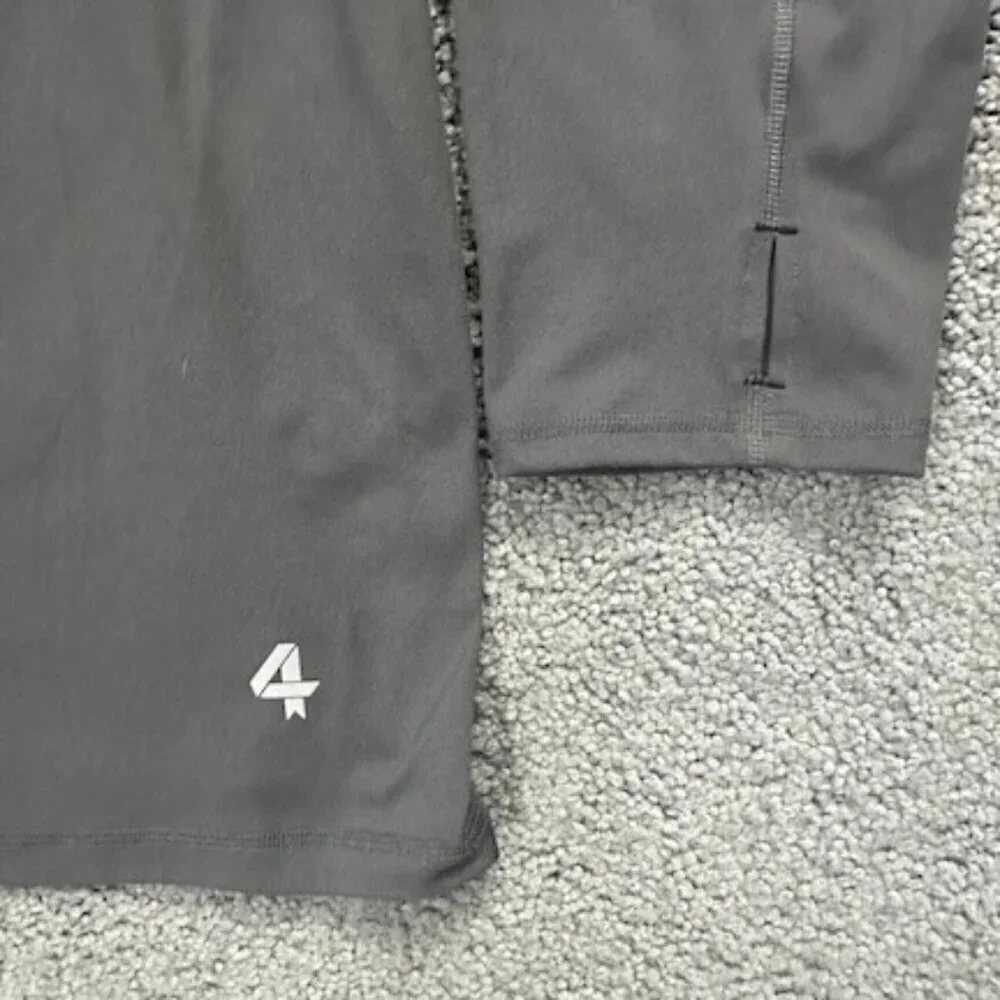 FourLaps Venture Quarter-Zip Pullover in Charcoal Color - Men's Size XL - EUC